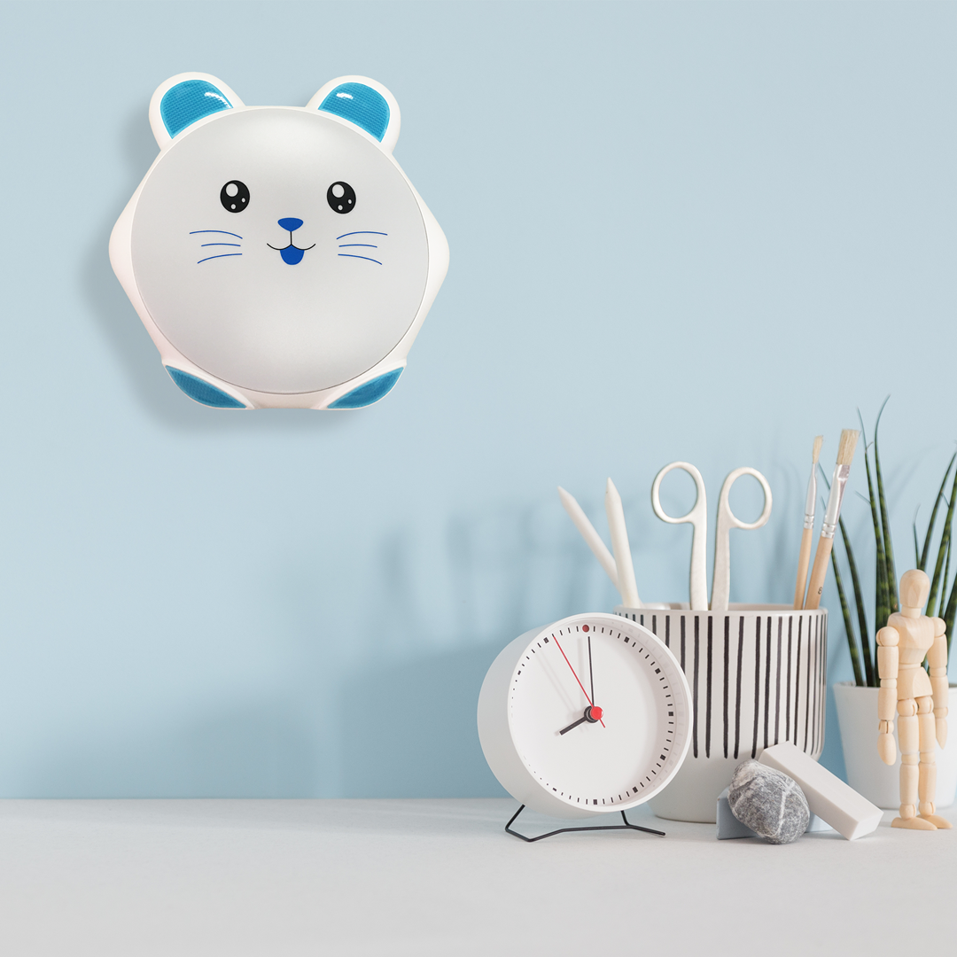 Sweet LED Childrens Wall Or Ceiling Lamp Safe Comforting